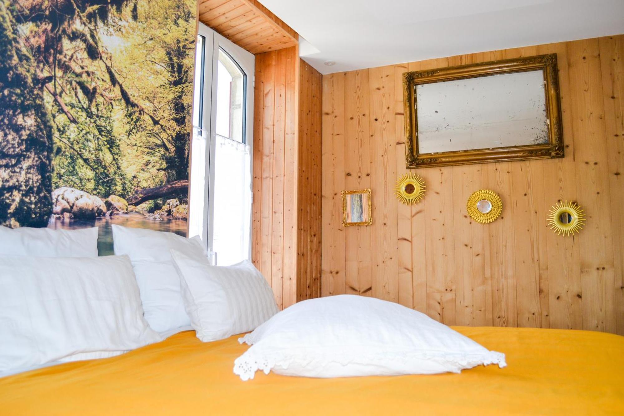 A Nouste Chambres D'Hotes Et Gite Only Adults Campan Exteriér fotografie